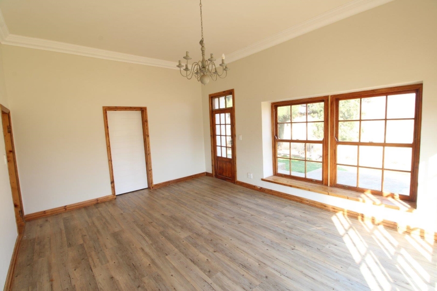 7 Bedroom Property for Sale in Potchefstroom Rural North West